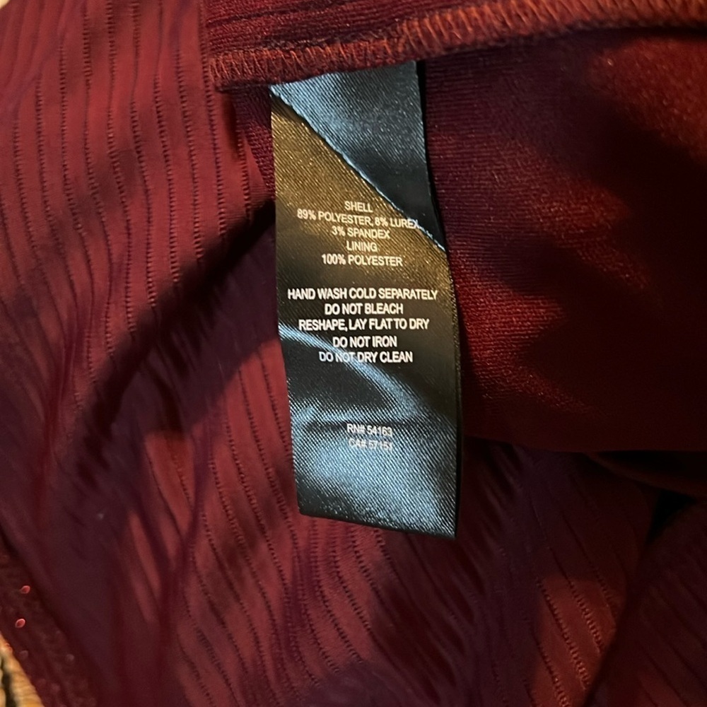 🌻Jessica Howard Metallic Elegant Burgundy Dress - Picture 6 of 6